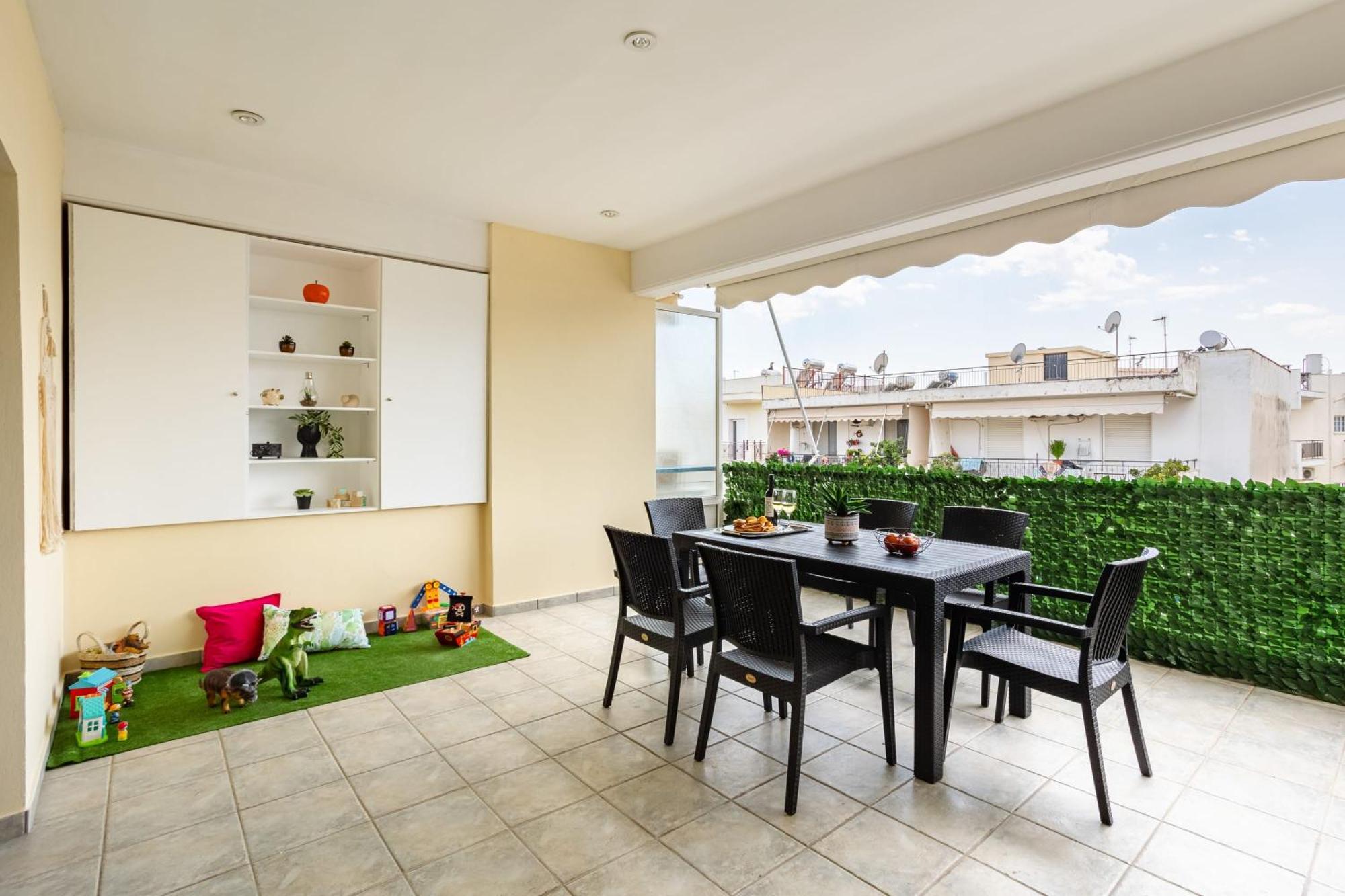 Jason City Escape - Cozy Urban Gem Каламата Экстерьер фото