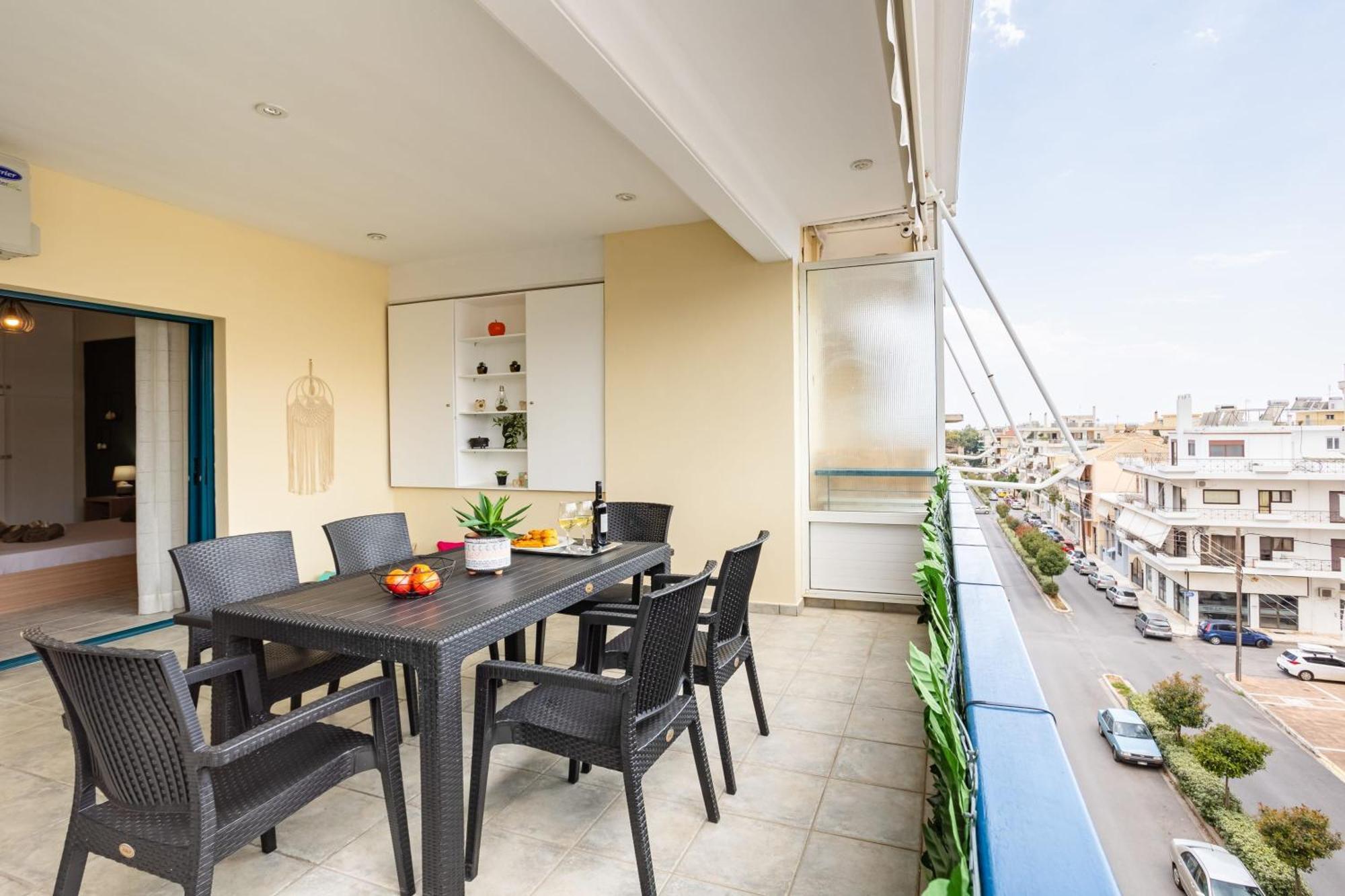 Jason City Escape - Cozy Urban Gem Каламата Экстерьер фото